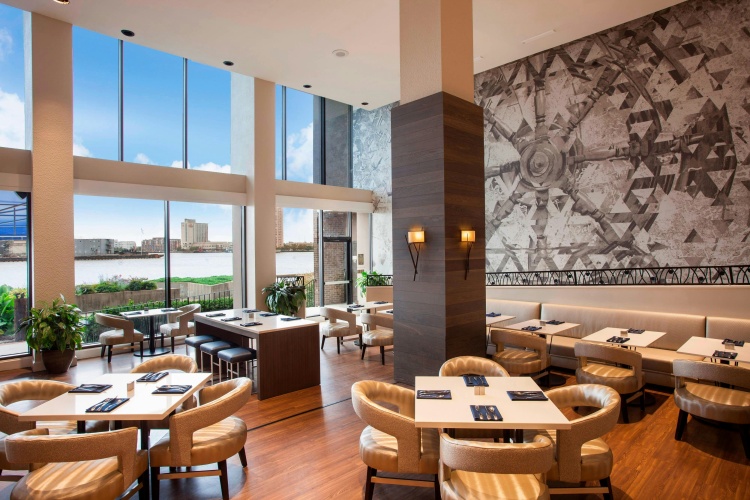 Sheraton Norfolk Waterside photo 28