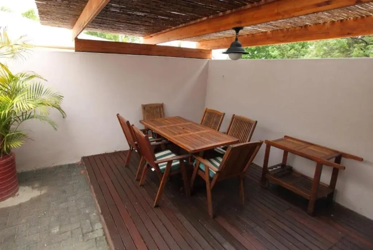 2 Bedrooms Cottage