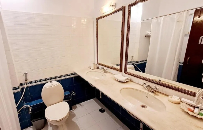 Hotel Mahendra Prakash