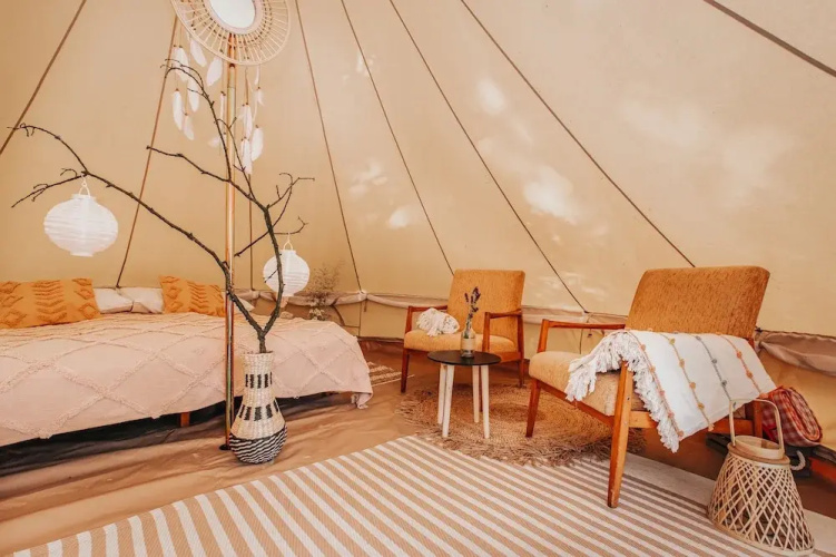 Glamping Černická obora