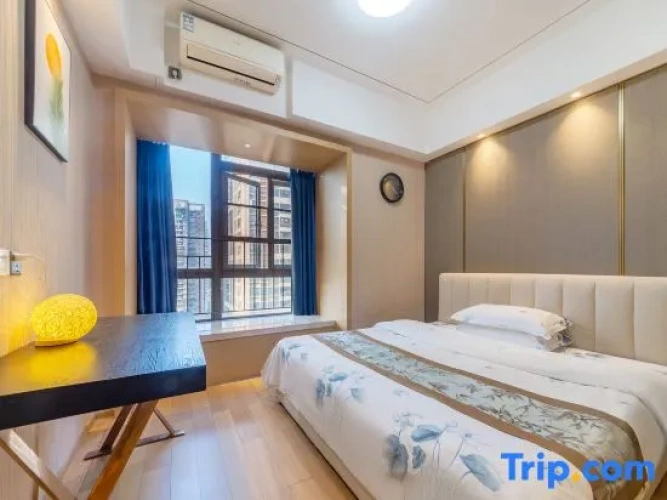 2 Bedrooms Family Suite with balcony