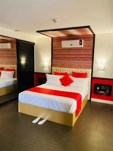 Comfort room