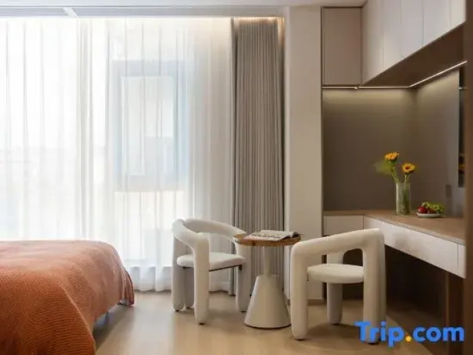 2 Bedrooms Deluxe Family Suite
