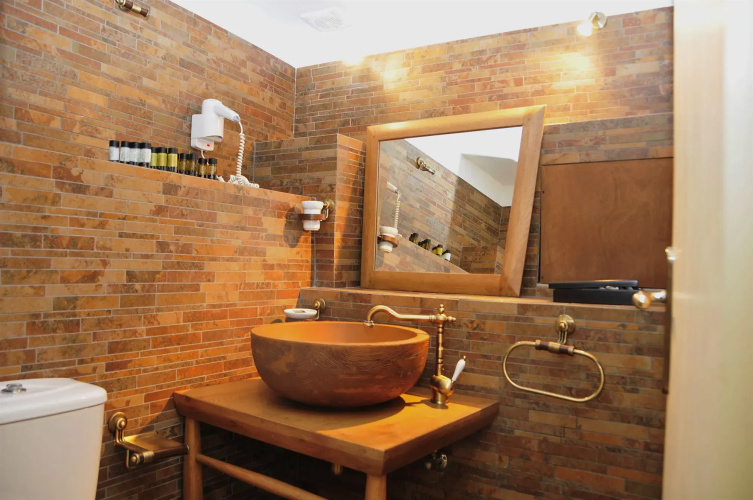Lithos Stone Suites