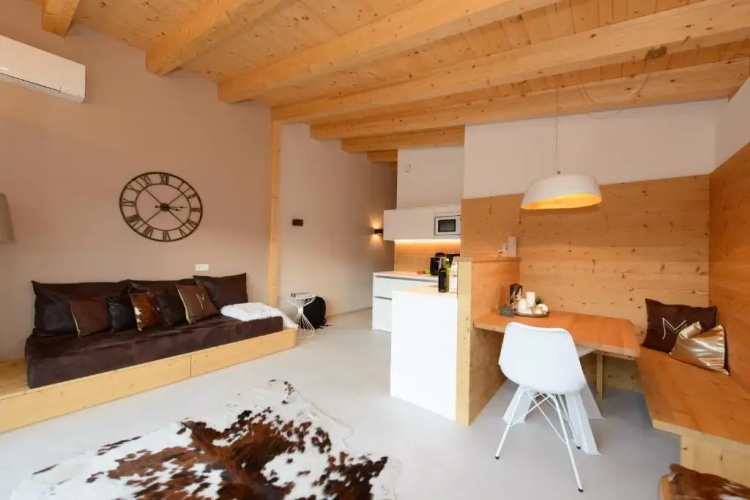 Moar Lodge