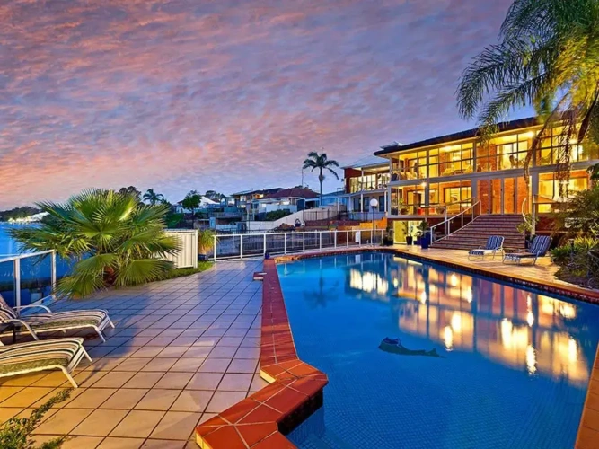 Double Cottage