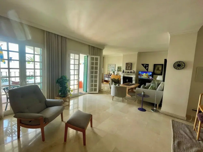 Marbella - House - Sleeps 4 - Pool - Parking