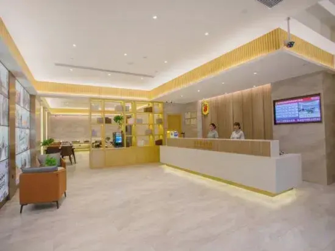 Su 8 Select Hotel