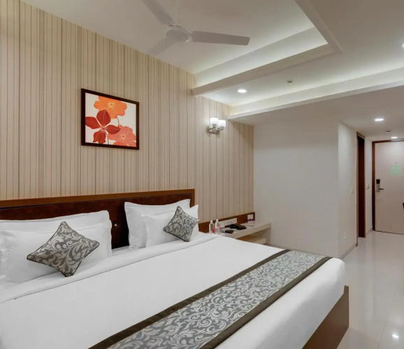 FabHotel MI Road