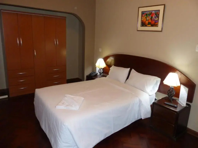Suites Larco 656