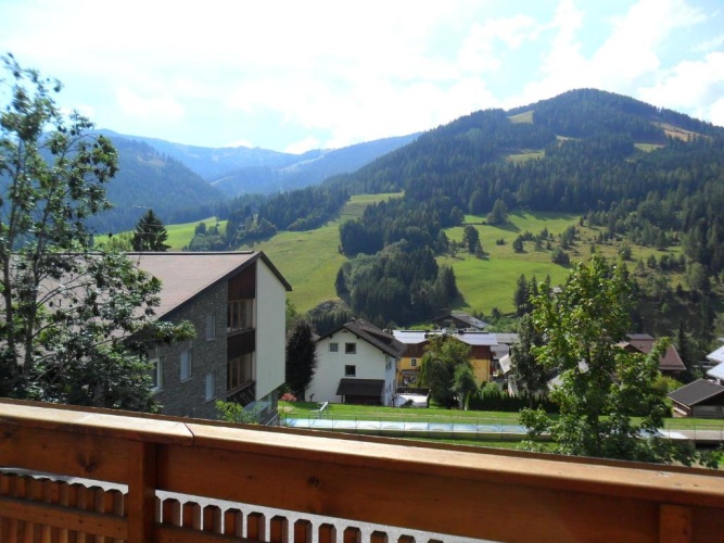 3 Bedrooms Apartment with balcony