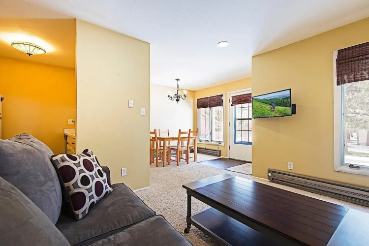 Park City Central by Casago