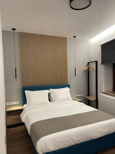 11 Luxury apartments.