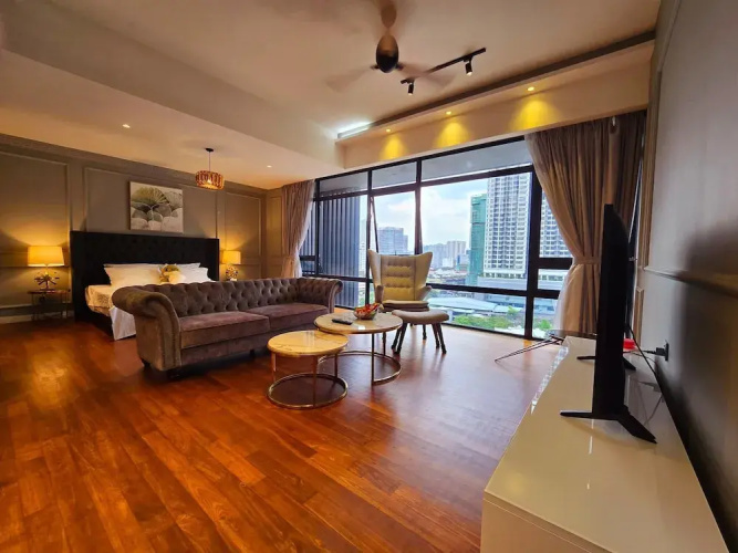 Comfy Studio Anggun KLCC 2PAX Netflix