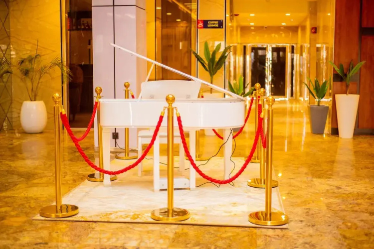 Boulevard Owerri Hotel