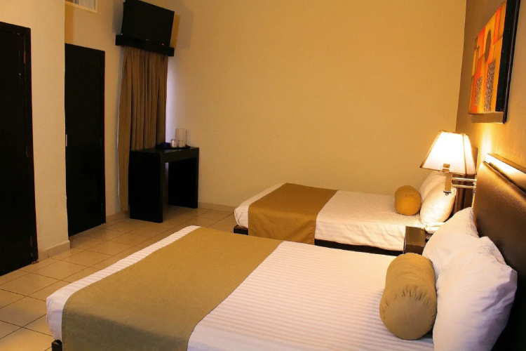 Hotel La Siesta Malecón