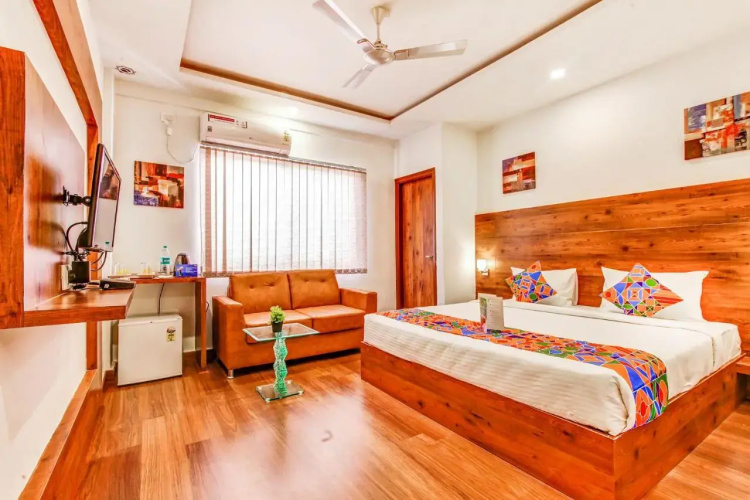 Fabhotel Vista Suites