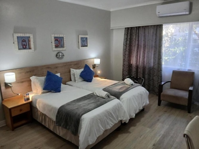Luxury Twin room