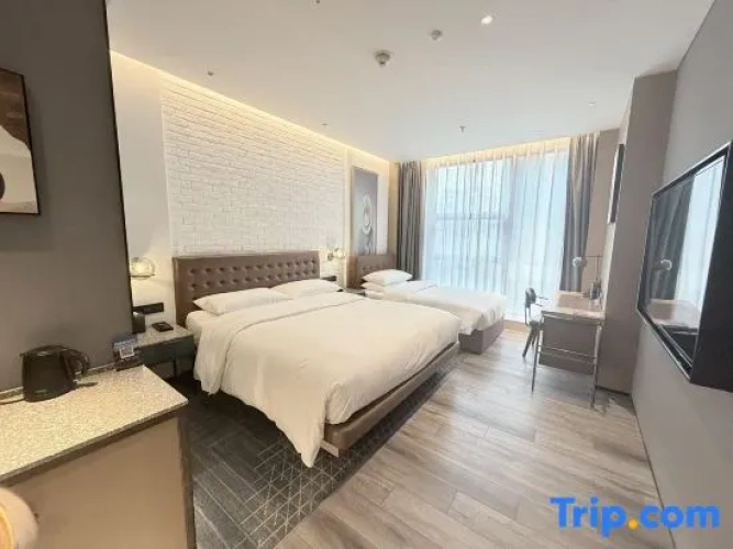 Deluxe Double Family room