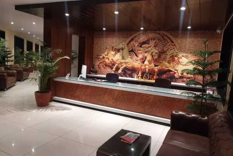 Rajlaxmi Hotel