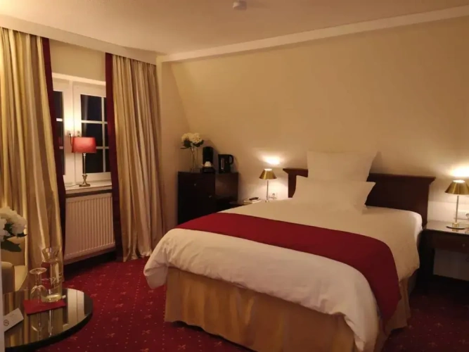 Deluxe Single room