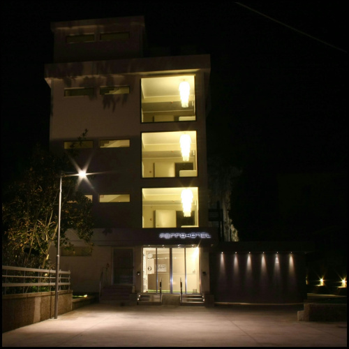 FerroHotel