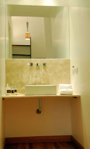 Vain Boutique Hotel