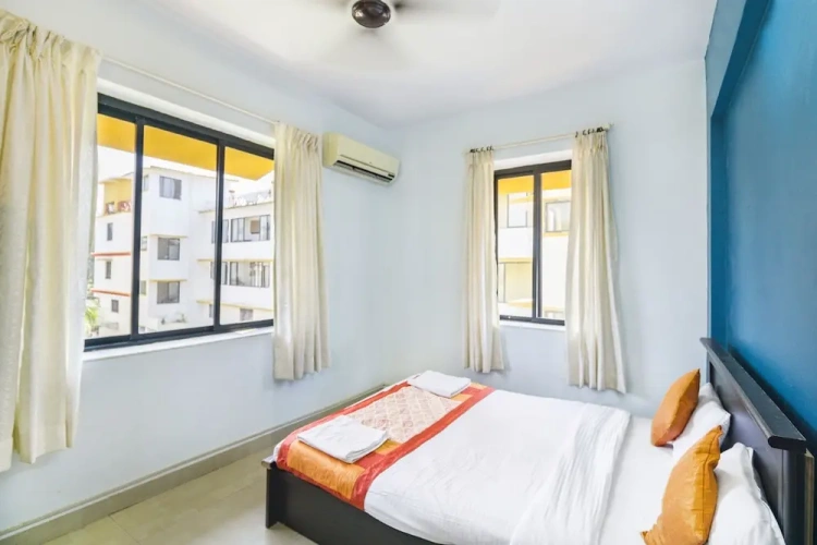 2 Bedrooms Apartment