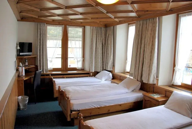 Hotel zum Kreuz