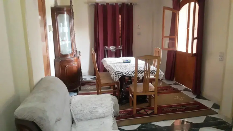 Memnon Villa