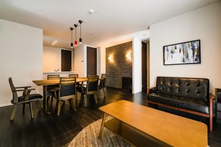Quadruple Suite