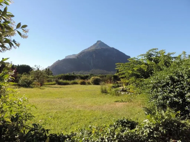 Standard Triple room with mountain view