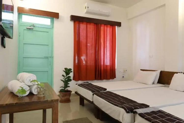 Standard Double room with balcony