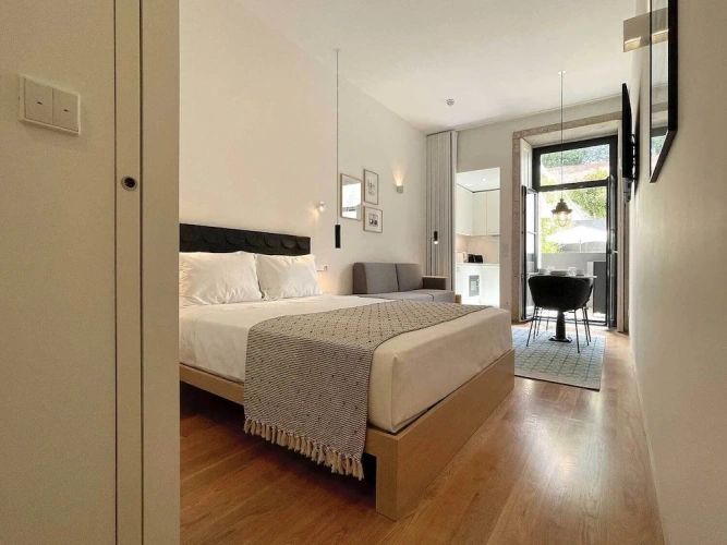 Standard Double room with balcony and with courtyard view