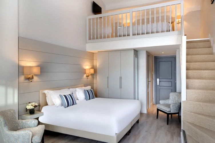 Inter-Hotel Le Domaine Du Jas