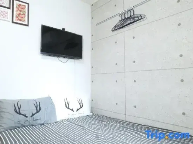Standard Double room with city view