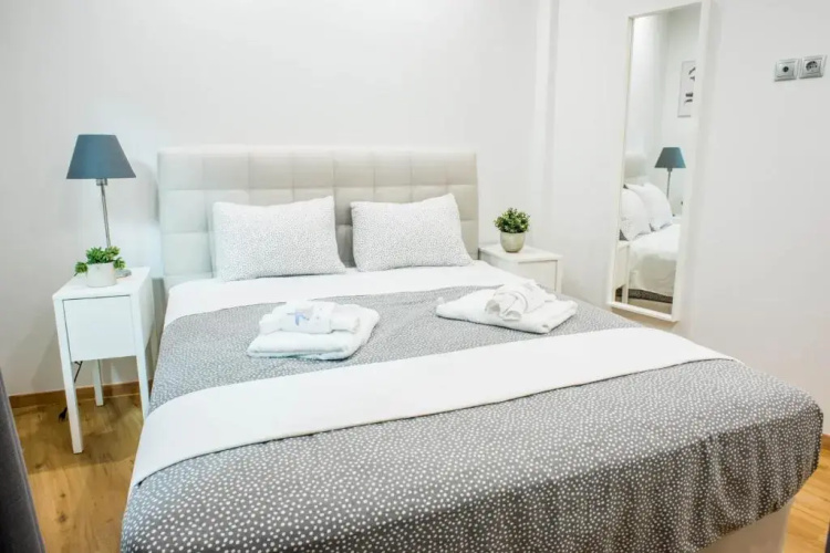 Α26 Pristine & modern flat near Monastiraki square in Athens
