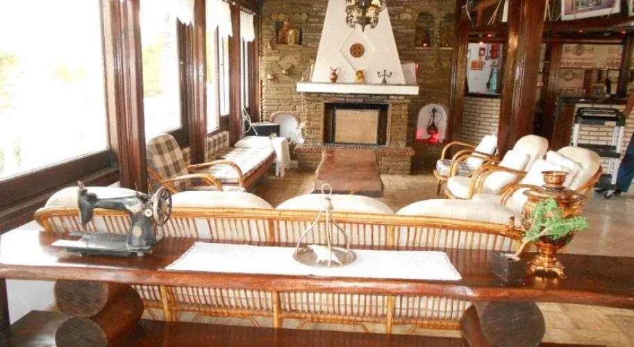 Hotel Diaporos