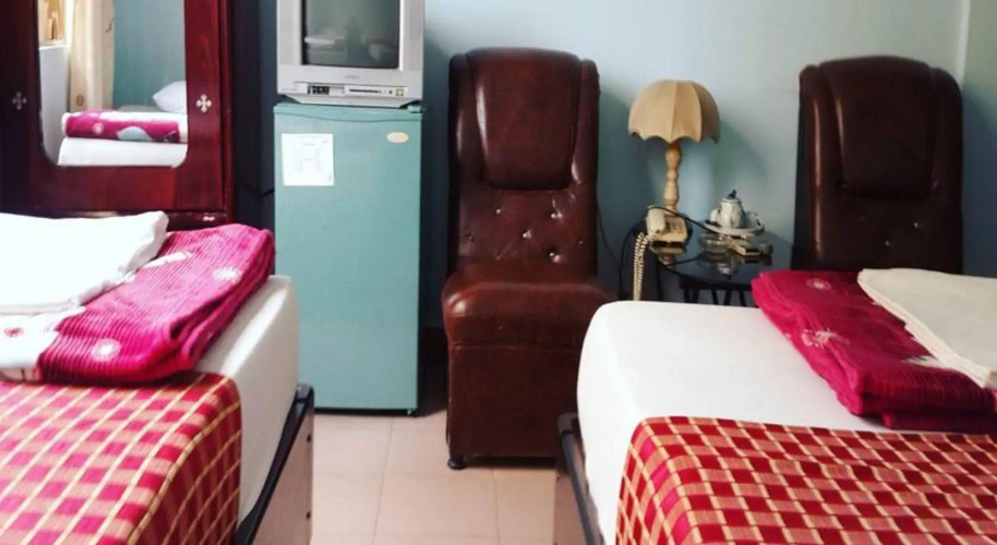 Phong Nha Hotel Hue