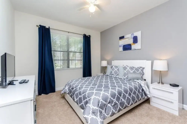 Amazing House! - Solterra - 5493SC