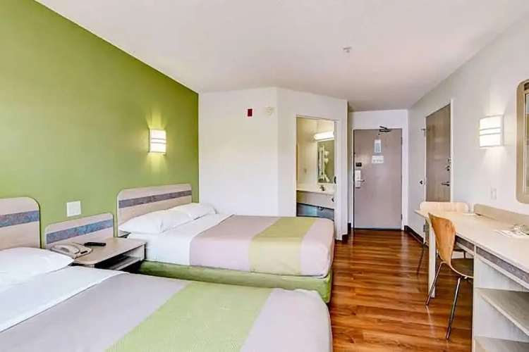 Quadruple Suite
