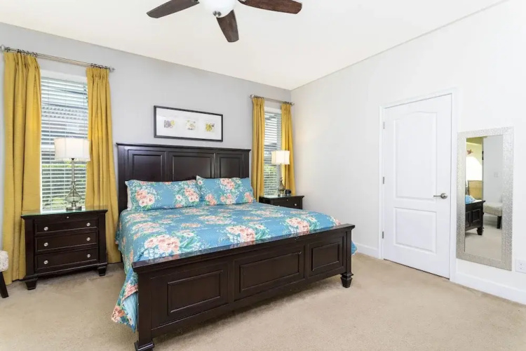 Gorgeous 4Bd with Pool @ 4072 Solterra Resort