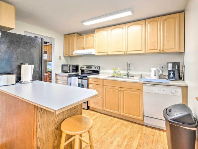 3 Bedrooms Cottage
