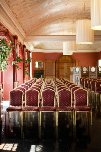 The Crown London photo 17