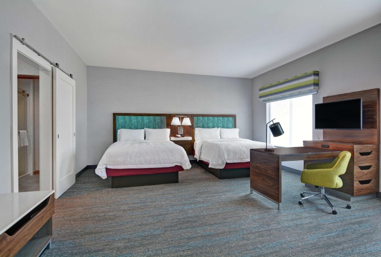 Quadruple Suite