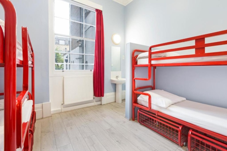 Bed in Dorm (female dorm)