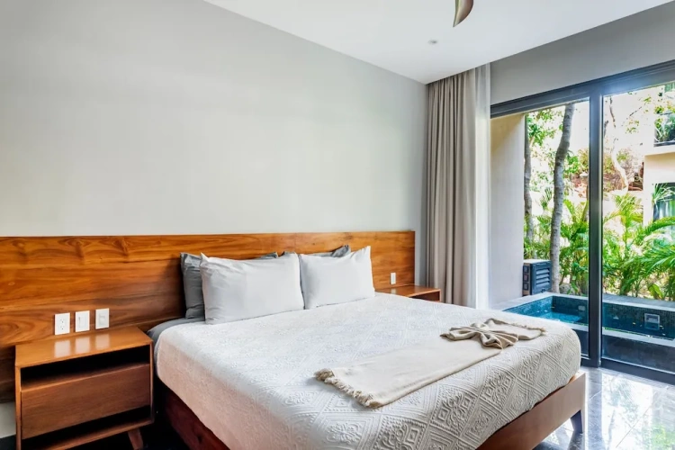 Luxury Double Basement Apartment