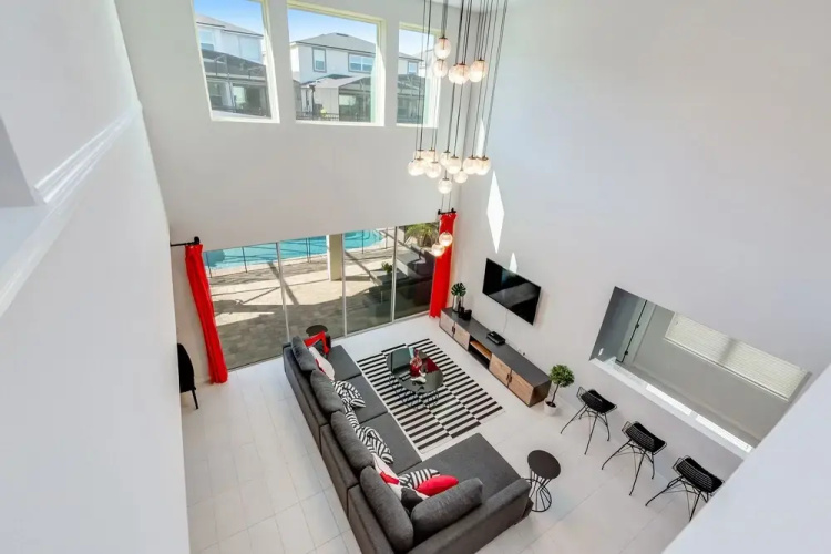 Sawyer Villa Solara 5