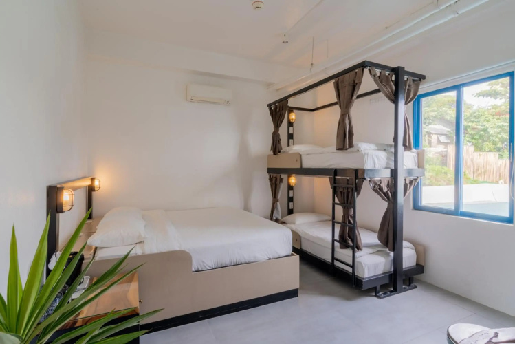 Hop Hostel