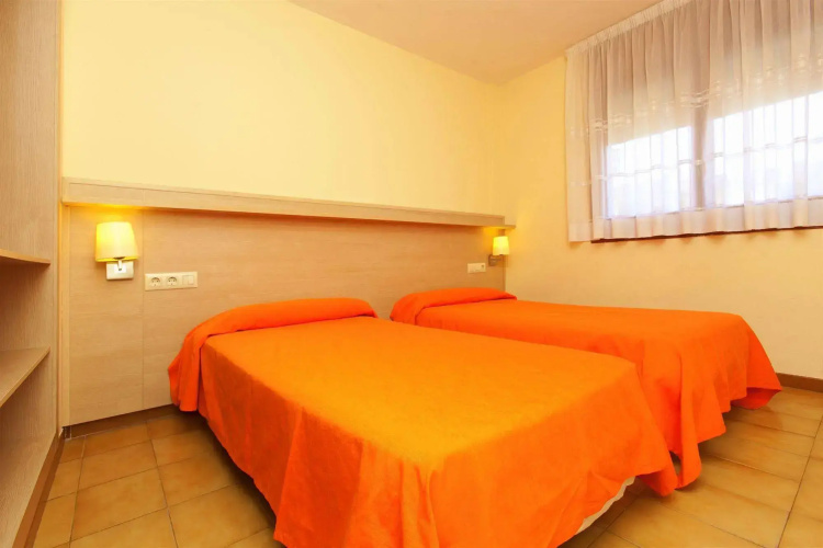 Azahar Apartamentos